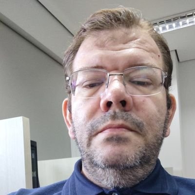 graduação em Sistemas de Informaçãono CEULJI. Especialização em MBA Desenvolvimento de Sistemas Web. Atualmente Analista de Sistemas do Estado do Acre