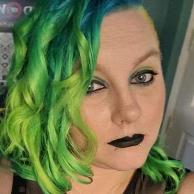 GemmaJuJu221 Profile Picture