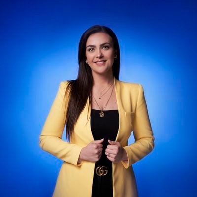 •Content Creator & Presenter/ Video Journalist TORONTO- The Weather Network•
•ex Video Journalist - CTV Kitchener/ CTV Winnipeg• 
•Host of KONTAKT Ukrainian TV•