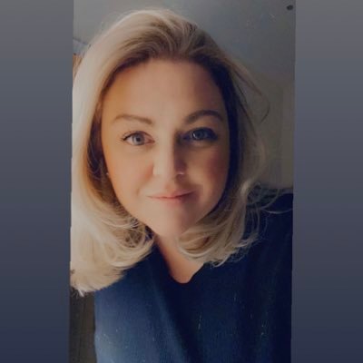 LydiaValPren's profile picture. Mum.Wife.Nurse - views are my own