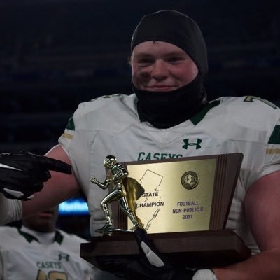 Red Bank Catholic 6’6 305 class of 24’ OT/DT Football 🏈: basketball 🏀https://t.co/deOk9mdXKD