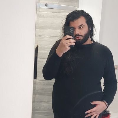 18+ (it do be the alt)
Serving absolute C*NT
Brown af, queer af
25 xoxo
