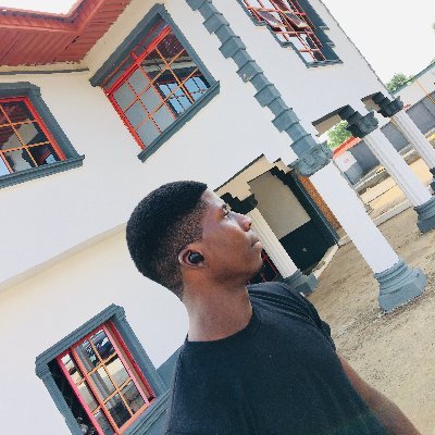 IYIOLA_98's profile picture. 