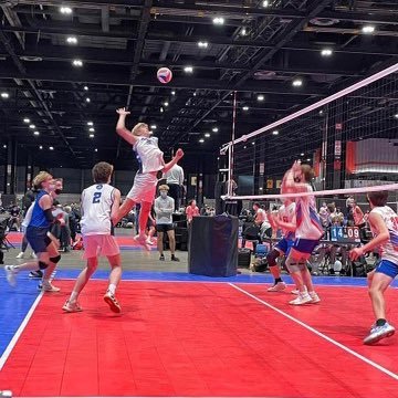 St. Francis University Volleyball Commit | 6’9” Middle #31 MVC 18’s Greek | Cedarburg High School Class of 2023