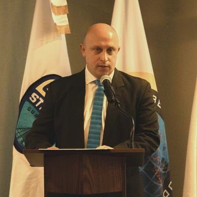 Magister en Mercadeo Global, Ingeniero Industrial/ULandivar. Católico, provida y profamilia. @1eroGuate desde 2014 y fundador de @jovenesporguate en 2008