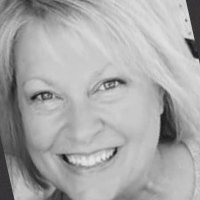 Lisa Brock - @LisaBro54768420 Twitter Profile Photo