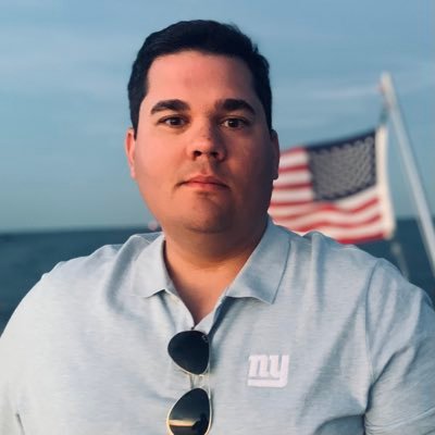 Husband, NYC TV news reporter and New York Giants fan. Follow @JimVasilNews for news updates. Views are my own #ManInTheArena