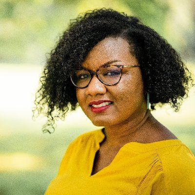 A Baltimore-based, Creative leadership development facilitator and entrepreneur who takes on projects that inspire, motivate and help others to 