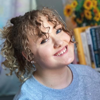 EmaJbrink's profile picture. She/They 🏳️‍🌈VIII.XII.MMXX🏳️‍🌈 💛Treat People with Kindess💛