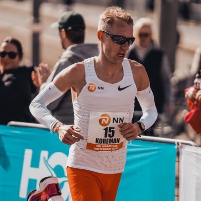 NN RUNNING TEAM// Doubdle B.V. // MARATHON: 2:10.32 1/2 marathon: 1:02.44 10K: 28’37 Instagram: @bjornkoreman