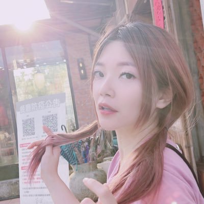 zixia2140's profile picture. 分享生活，喜歡的追蹤呦