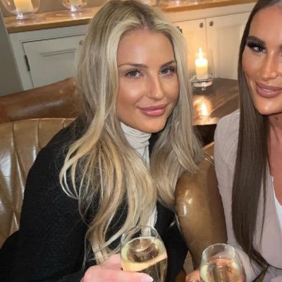 TasminSearle's profile picture. @tasminsearle