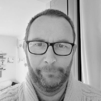 Gentleman coder since 1996.
Tu me dis, j’oublie.
Tu m’enseignes, je me souviens.
Tu m’impliques, j’apprends.
B. Franklin