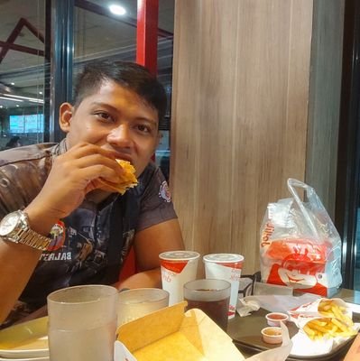 balagtasadrian's profile picture. 