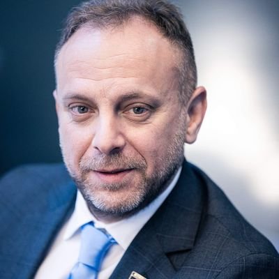 People's Champion, Executive Leader (CPO), Military Veteran and Consultant with 20 + years of combined proven experience in the U.S. Army and Global Orgs.