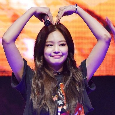 sadece film le veya anime ilgili şeyleri severiM
K-POP FANIYIM BLACKPİNKTEN EN ÇOK JENNİE BTS DEN DE JİMİN ÇOOOOOOK SEVİYOM