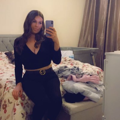 Hanlou142's profile picture. instagram- hanlouisee123 snapchat- hanlouise5 facebook- hannah louise