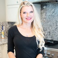 I help people look and feel better through education and coaching #ketorecipes #podcast #healthandwellness https://t.co/uLmKSkzz65 for #keto discounts and info