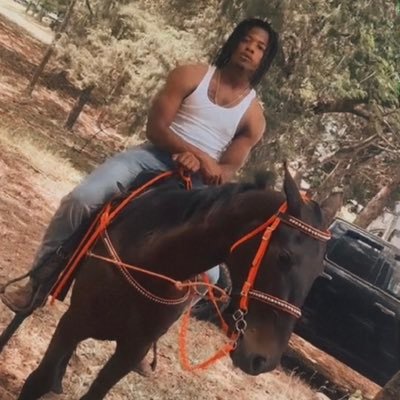 country country country 😉  Farrier👟/Carpenter👷🏾‍♂️/