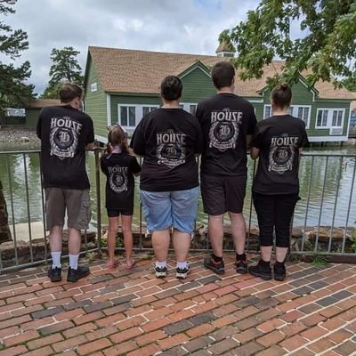 ShawnHouse1217's profile picture. 