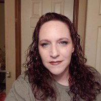 Heather Crum - @Heather33622859 Twitter Profile Photo