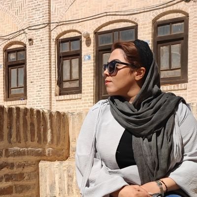 Farvehkarimi's profile picture. I don't know anything of this life.