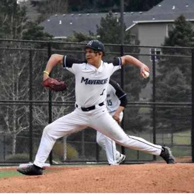 Elym Young 24’|175|5’10|3.5 (unweighted) 3.8 (weighted) Baseball|Football LHP/OF