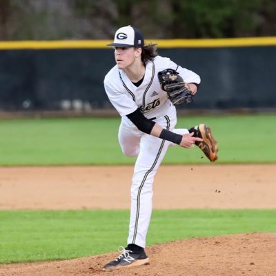 6’0  RHP  @GOSMCBASEBALL