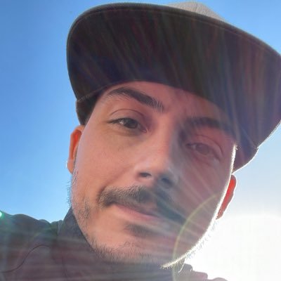 ferlopezguevara's profile picture. #nostr  npub1u035wtfjf9h79r94srwljmekwrczhyq9a2760a23dpeh2ulgh09s08njfd