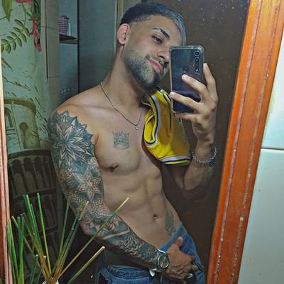 Amante de las cosas sencillas 👌
Todo se ve diferente usando el sentido comun ✌️
🇧🇷🇦🇷