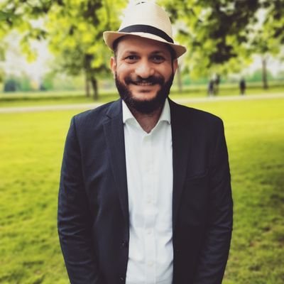 Ziks1985's profile picture. I am a #Muslim ، #freePalestine
 #Hungry , #Happy , #Sleepy
 🇯🇴 🇵🇸 Lives in the 🇬🇧
#Crypto Investor 
الغربة خلتني معلم مقلوبة