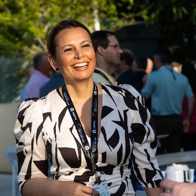 Yadira_SUA's profile picture. Strategic B2B Marketing • Channel Growth Enabler • Global Alliances • Multiplatform Marketing Strategist • Leadership Developer iPEC Certified Coach