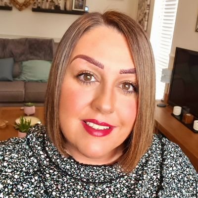 Head of Operations and Partnerships - Llesiant Delta Wellbeing
Wife ❤ and Mum of 2 rugby 🏉 loving boys 💙 Family is everything 🌏