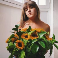 Lara Di Mango 🌻 (@laradmango_) 's Twitter Profile