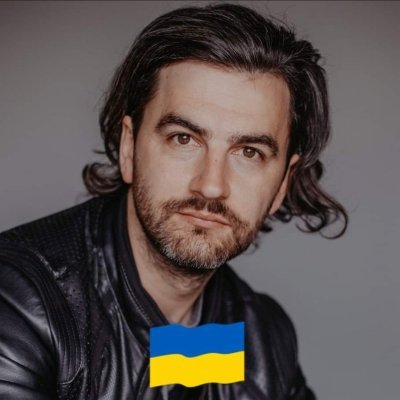 E-learning CEO, speaker, and enthusiast. Help send ambulances to Ukraine https://t.co/OWemcgYQHc

Also: )'(