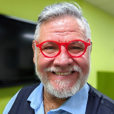 Boomer-Millennial | Flexible & Shared Workspace Expert | Marketing AI Certificate | Mobile Entrepreneur Specialist | VenturePoint Founder
