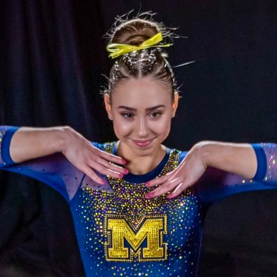 University of Michigan gymnast '22 nataliewojcikofficial@gmail.com