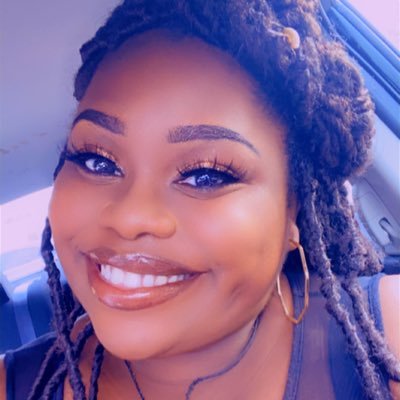 HCCHS '15 🐆 HCC '17 🐶🐾 DSU ‘19 💚 RN² 👩🏾‍⚕️💉 Simple.Sweet.Sassy.Sarcastic