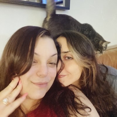 TheSarahChem's profile picture. 