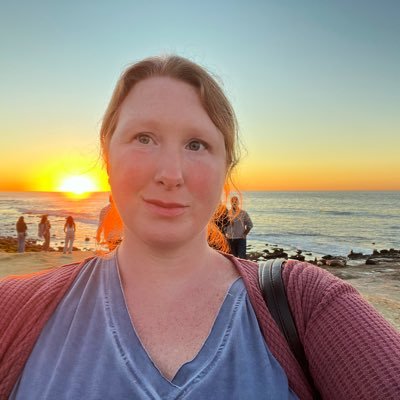 Colleen86005612's profile picture. just a hot mess here for the ride 😊