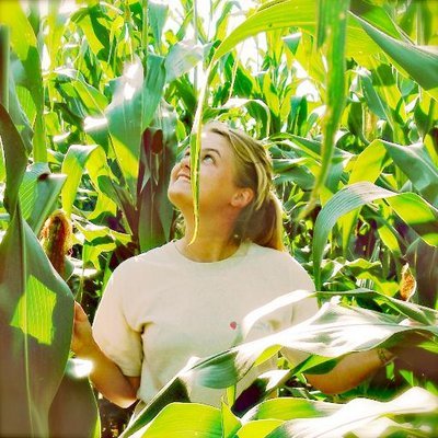 WhitneyStrouth's profile picture. Animation Artist. Film & Television Enthusiast. Sometimes when I have ideas I share them. She/Her.