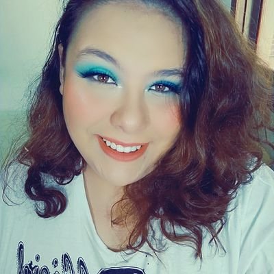 Gabihh_campos_'s profile picture. Aquilo que se faz por amor está sempre além do bem e do mal.✨📚