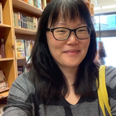 Genetic counselor and assistant professor in the U of MN’s GC program. Adorer of orange cats, one puppy, and BIPOC sci-fi. Views are my own. (She/her/hers)