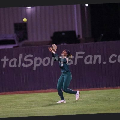 2024/ West Jones 🥎#2/ OF /INF/ UT/ MS Heat 18U #20/ Jeremiah 29:11/ 3.6 GPA email: ramiyahsp@yahoo.com/ ACT: 21/ MCC signee💚🦅