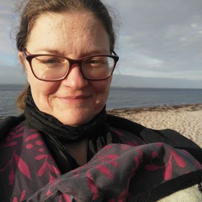 Molecular Biologist and mom; animals, plants and protists and everything in between; sequencing enabler @CcgaKiel - tweets and opinions my own