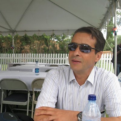 I am a programmer, course developer and an educator.