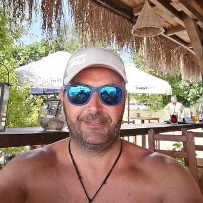 zarorb's profile picture. Telekomunikacii