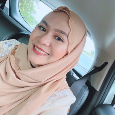 liyanadhirah's profile picture. ✨😎