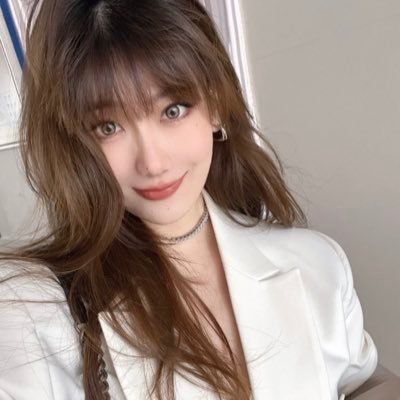 Photography, fitness, eating, investing, traveling and being open to new things
#cryptocurrency enthusiast
