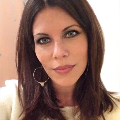 Directrice de Cabinet, ex Adjointe au Maire, ancienne journaliste, enseignante et attachée parlementaire #Birmanie, Philo #Sorbonne, RI #IRIS, IEKM #SKEMA
